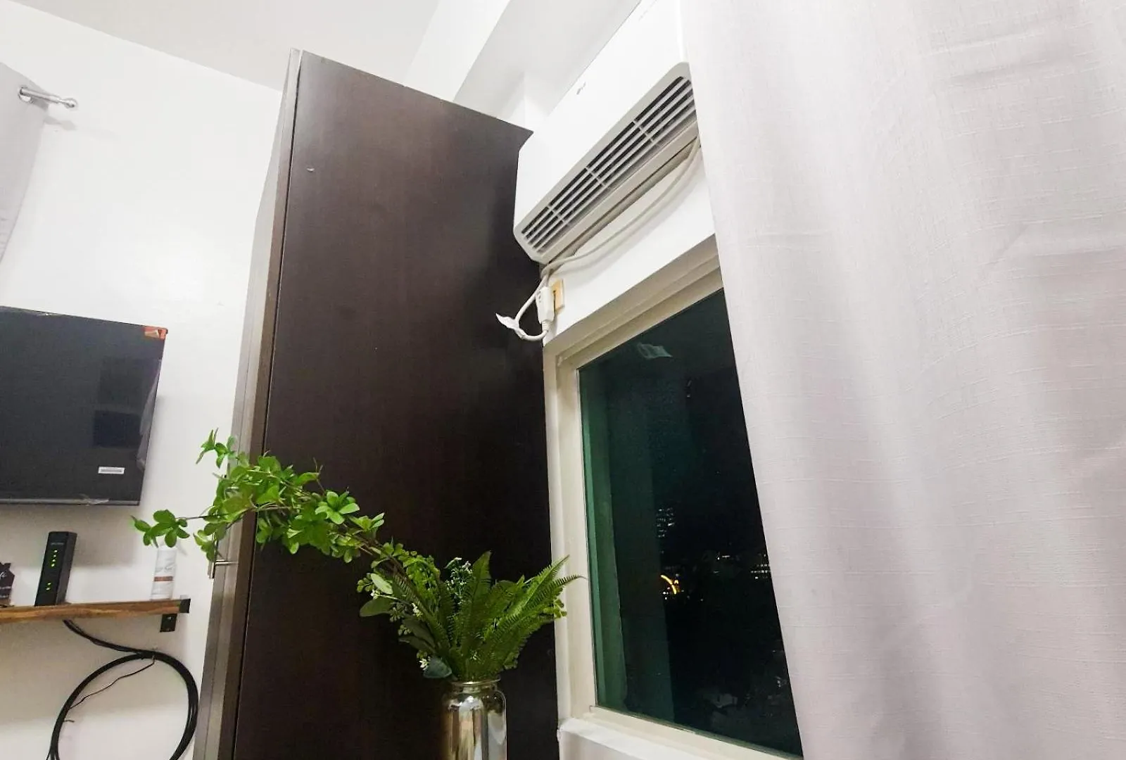 Studio For Rent In Upper Mckinley Hill, Taguig Manila