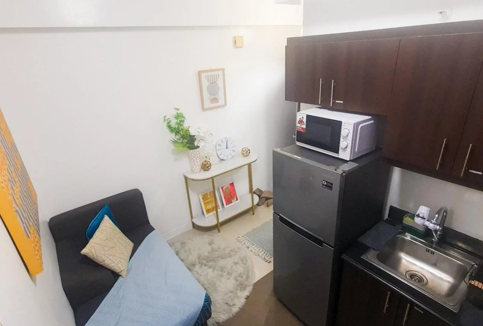 Studio For Rent In Upper Mckinley Hill, Taguig Manila 0*,