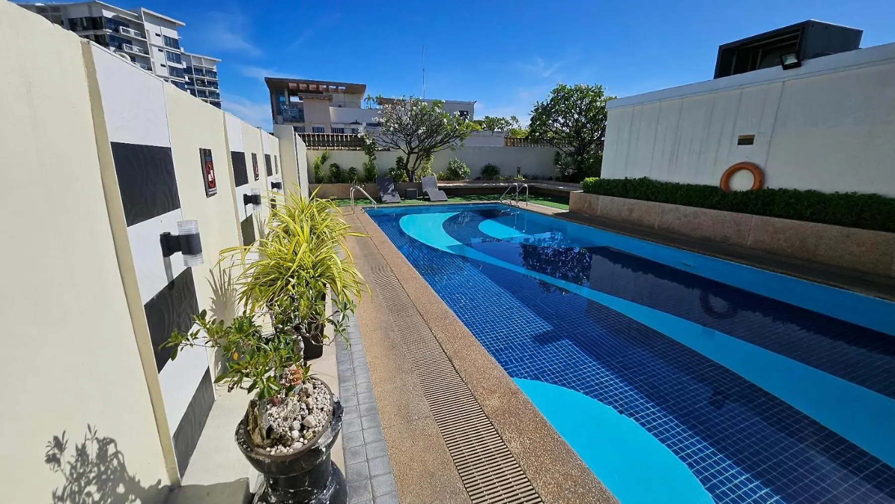 Apartment Studio For Rent In Upper Mckinley Hill, Taguig Manila Philippines
