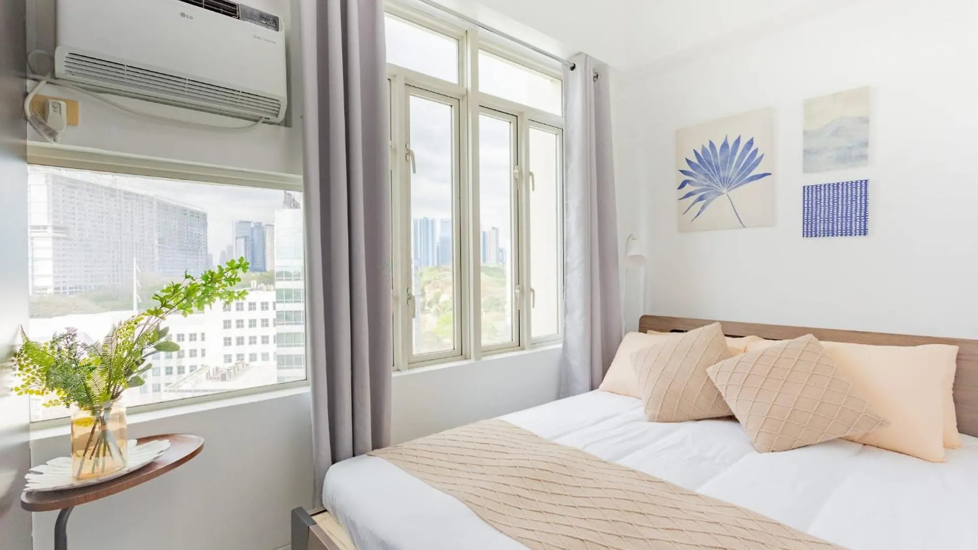 Studio For Rent In Upper Mckinley Hill, Taguig مانيلا 0*,