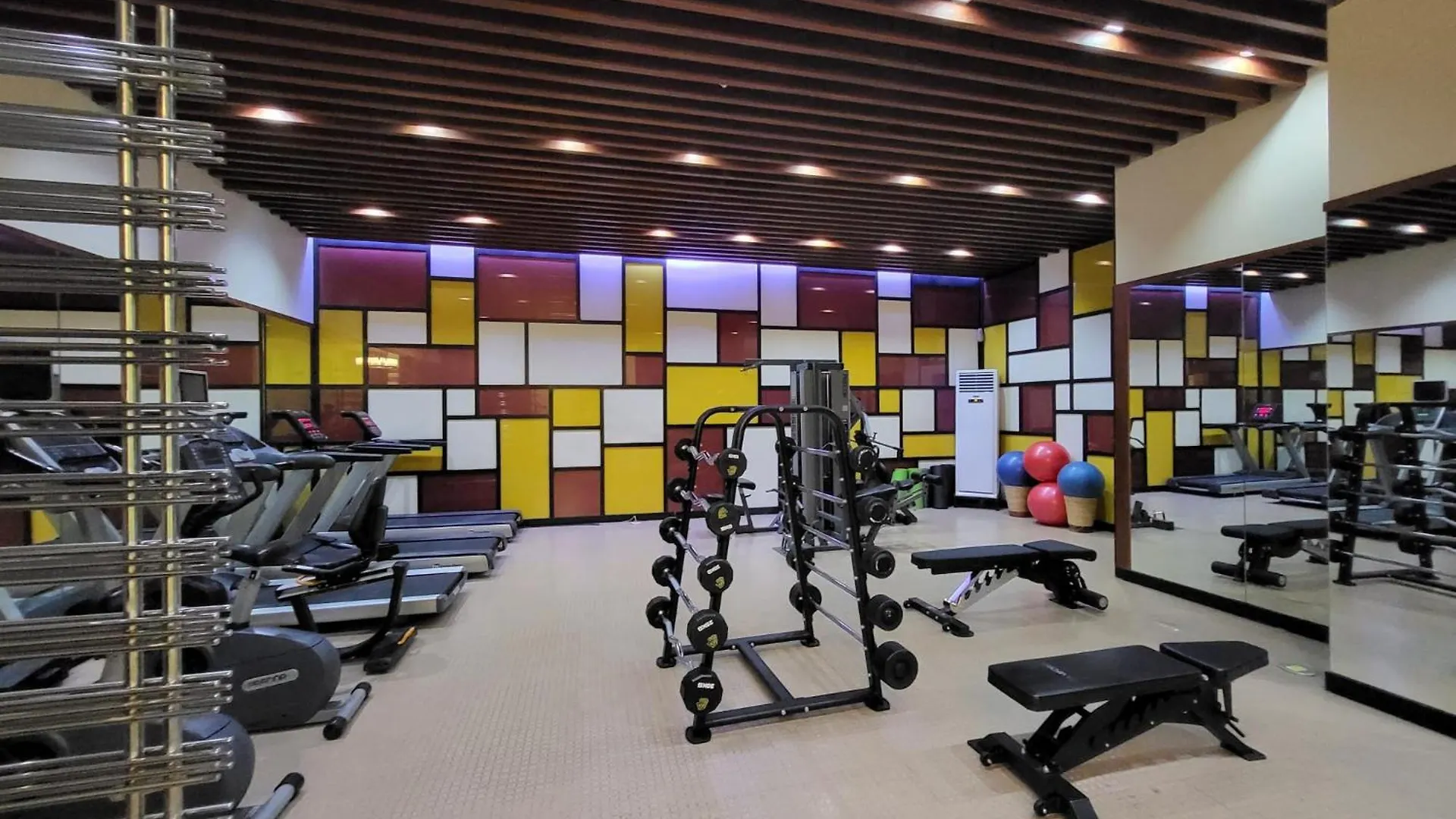 Studio For Rent In Upper Mckinley Hill, Taguig Manila